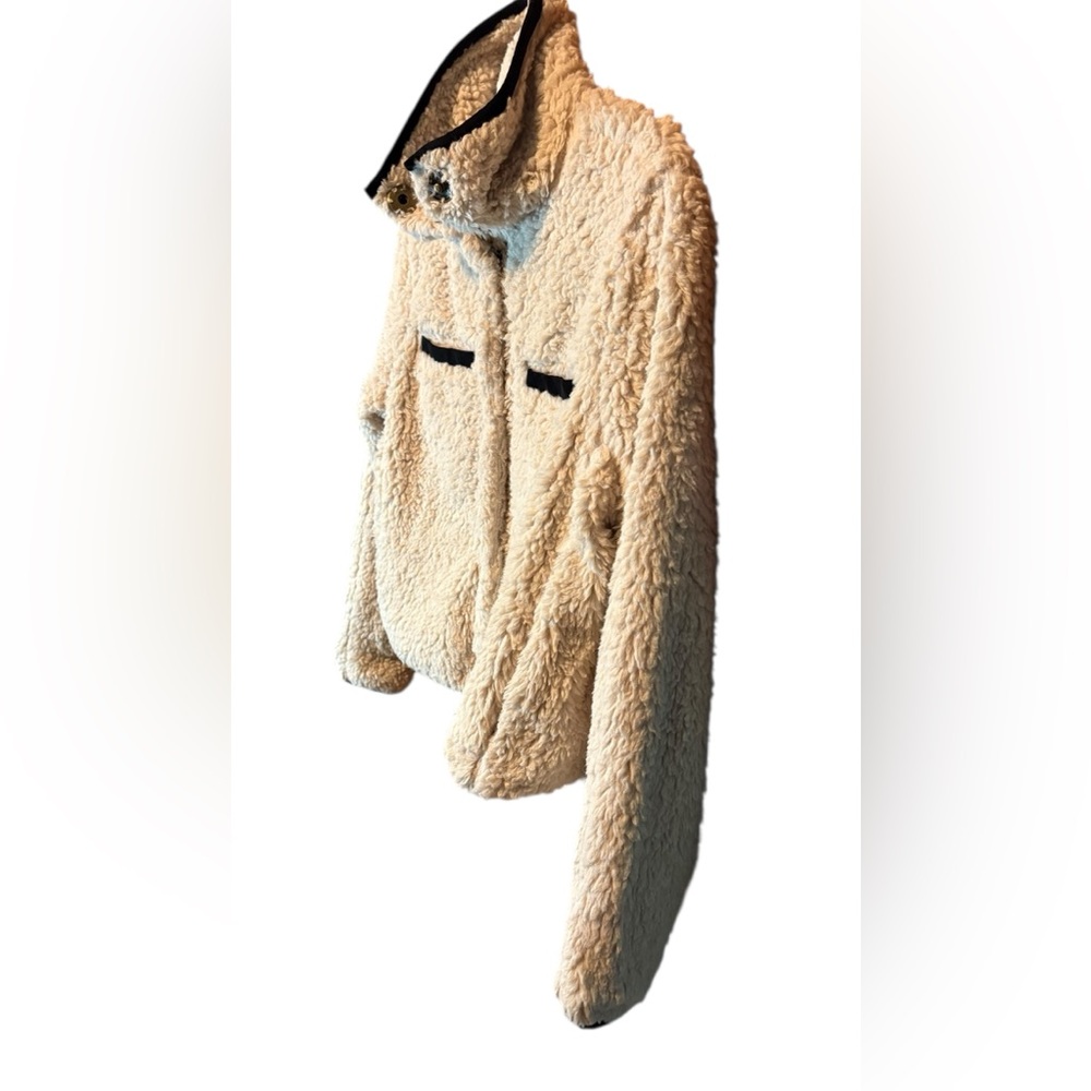 Thread & Supply Cream Teddy Jacket Black Trim Cozy Fleece Size Medium - Picture 3 of 8